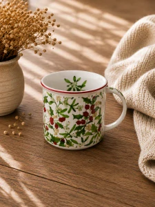 Porcelánový hrnek - vánoční jmelí a cesmína 250 ml