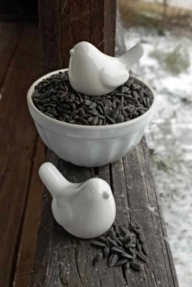 Porcelánový ptáček bílý
